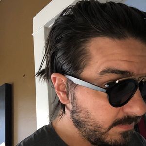 Meet your Posher, Ryan